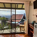 Baan Mon Hill Private Room