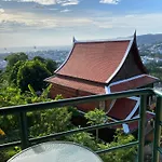 Baan Mon Hill Private Room